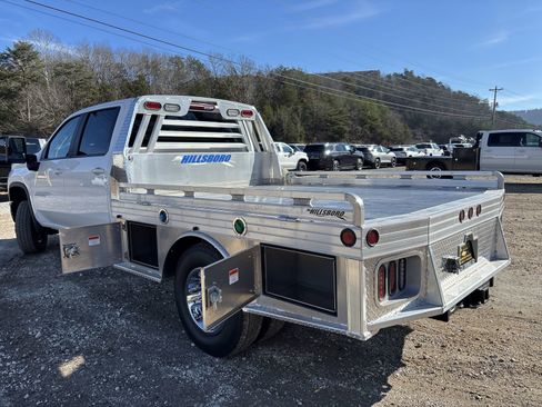 New 2026 Chevrolet Silverado 3500 LT w/ Convenience Package image 25