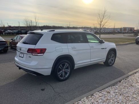 Used 2019 Volkswagen Atlas SE w/ Towing Package image 5