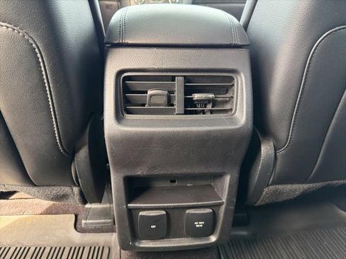 Used 2017 Ford Edge SEL w/ Equipment Group 201A image 30