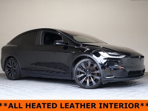 Used 2022 Tesla Model X AWD/4WD image 2