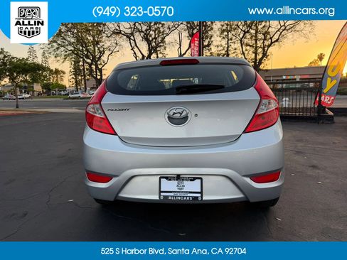 Used 2017 Hyundai Accent SE image 5