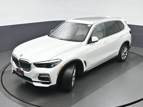 Used 2019 BMW X5 xDrive40i w/ Premium Package 2 AWD/4WD image 35