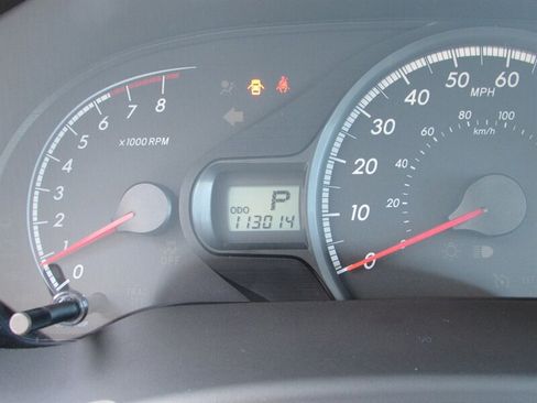 Used 2012 Toyota Sienna LE FWD image 15