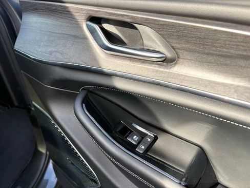 Used 2021 Jeep Grand Cherokee L Overland image 45