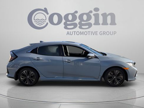 Used 2019 Honda Civic EX image 6
