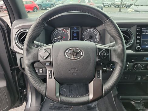 Used 2023 Toyota Tacoma TRD Off-Road AWD/4WD image 21