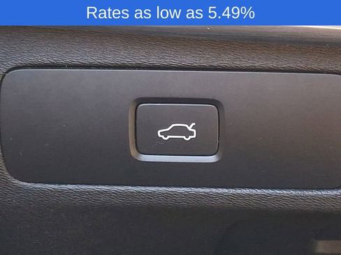 Certified 2023 Volvo XC90 B6 Ultimate w/ Lounge Package image 26