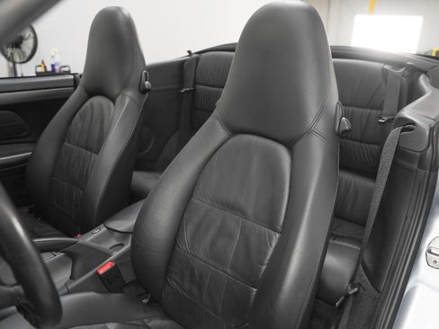 Used 1999 Porsche 911 Carrera image 38