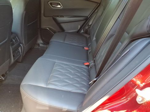 Used 2023 Nissan Rogue Platinum w/ Platinum Premium Package AWD/4WD image 7
