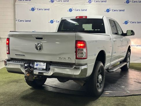 Used 2022 RAM 2500 Big Horn AWD/4WD image 3