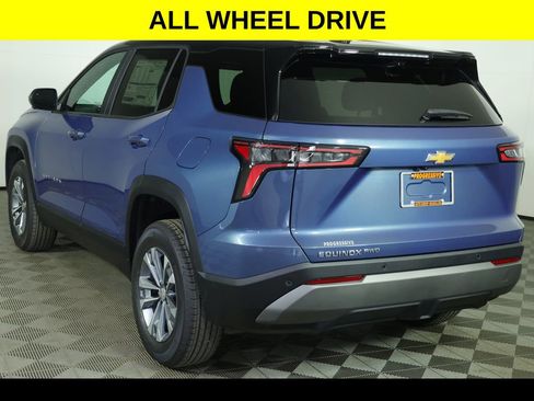 New 2026 Chevrolet Equinox LT AWD/4WD image 6