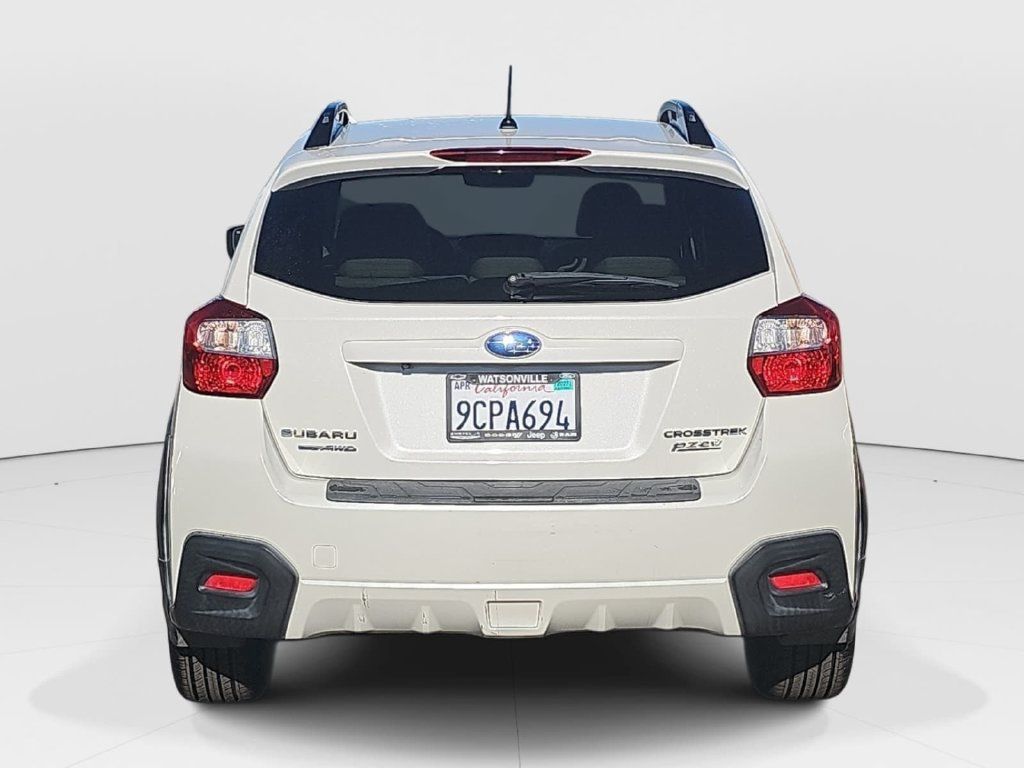 Used 2017 Subaru Crosstrek 2.0i Premium w/ Popular Package #2 AWD/4WD image 4
