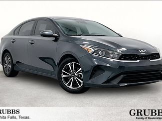 Used 2024 Kia Forte LXS FWD video 1