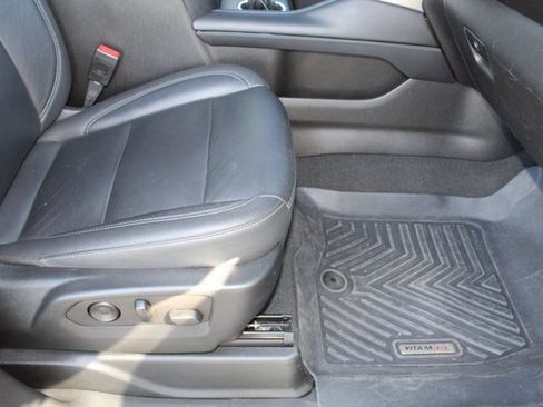 Used 2021 Chevrolet Tahoe Z71 image 16