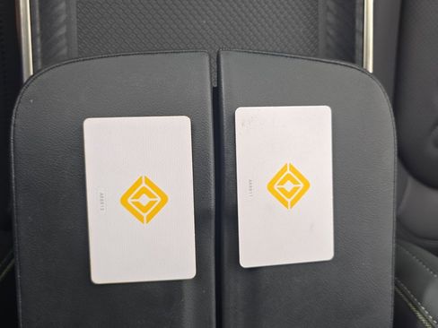 Used 2024 Rivian R1T Adventure image 29