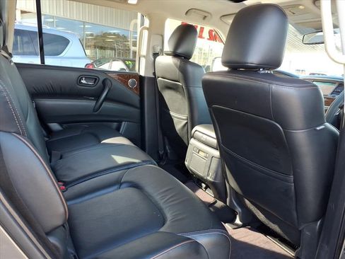 Used 2019 Nissan Armada SL w/ Premium Package image 12