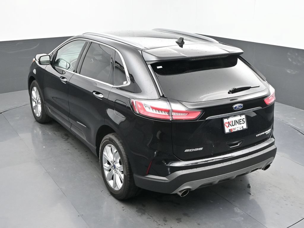 Used 2020 Ford Edge Titanium AWD/4WD image 21