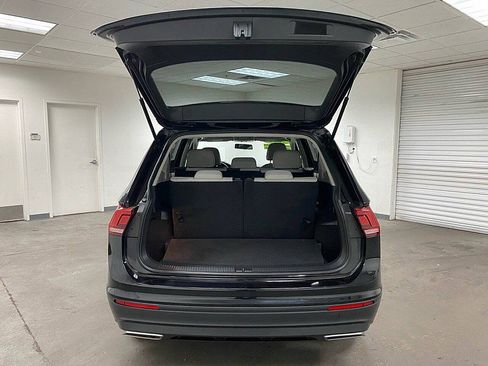 Used 2019 Volkswagen Tiguan S image 13