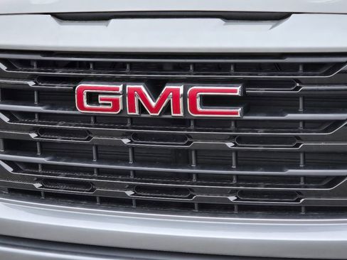 New 2026 GMC Sierra 1500 Elevation image 35