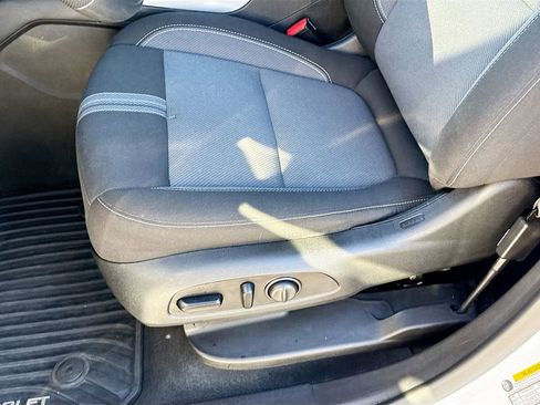 Used 2023 Chevrolet Blazer LT image 18