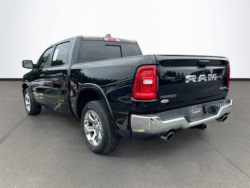 Used 2025 RAM 1500 Big Horn AWD/4WD image 5