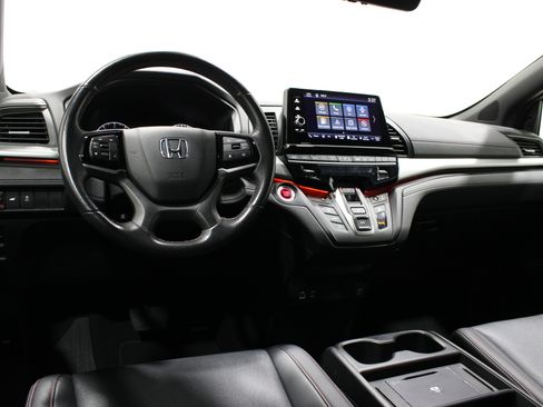 Used 2025 Honda Odyssey Sport-L image 2