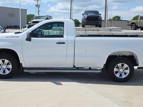 Used 2025 Chevrolet Silverado 1500 W/T RWD image 2