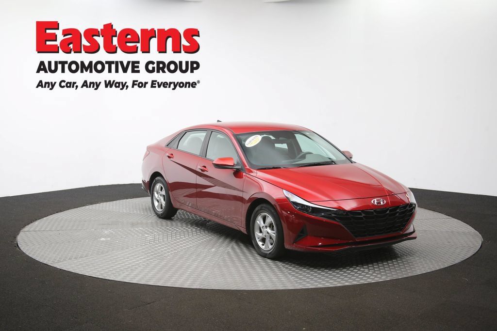 Used 2023 Hyundai Elantra SE w/ Cargo Package FWD image 51