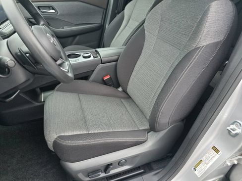 Used 2022 Nissan Rogue SV AWD/4WD image 21