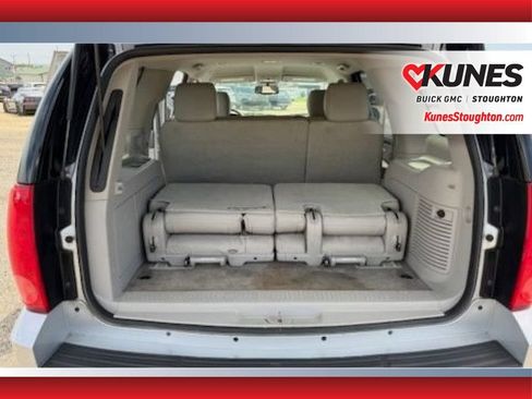 Used 2012 GMC Yukon SLT w/ SLT-2 Equipment Package AWD/4WD image 19