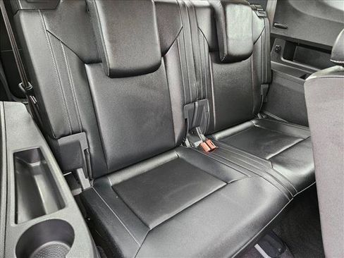 Used 2019 Volkswagen Atlas SE FWD image 19