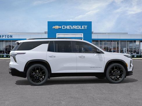 New 2026 Chevrolet Traverse RS image 5