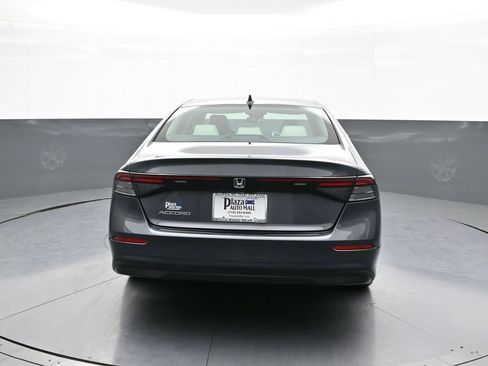 Certified 2023 Honda Accord LX image 7