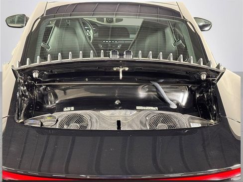 Used 2024 Porsche 911 Carrera 4 image 22