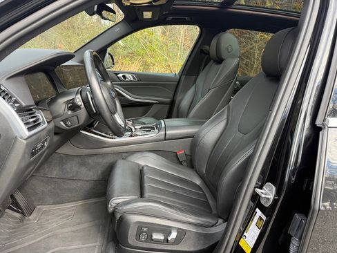 Used 2020 BMW X5 sDrive40i w/ Premium Package image 11