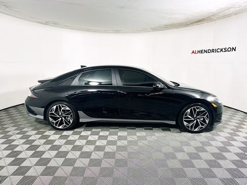 Used 2023 Hyundai Ioniq 6 SEL image 2