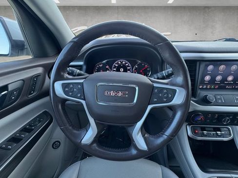 Used 2021 GMC Acadia SLT w/ Technology Package FWD image 21