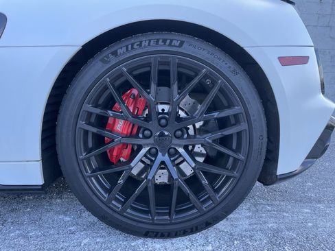 Used 2020 Audi R8 V10 image 10