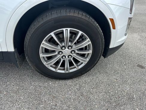 Used 2019 Cadillac XT5 Luxury image 4