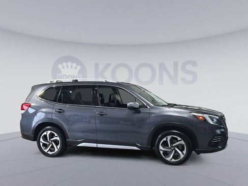 Used 2023 Subaru Forester Touring AWD/4WD image 2