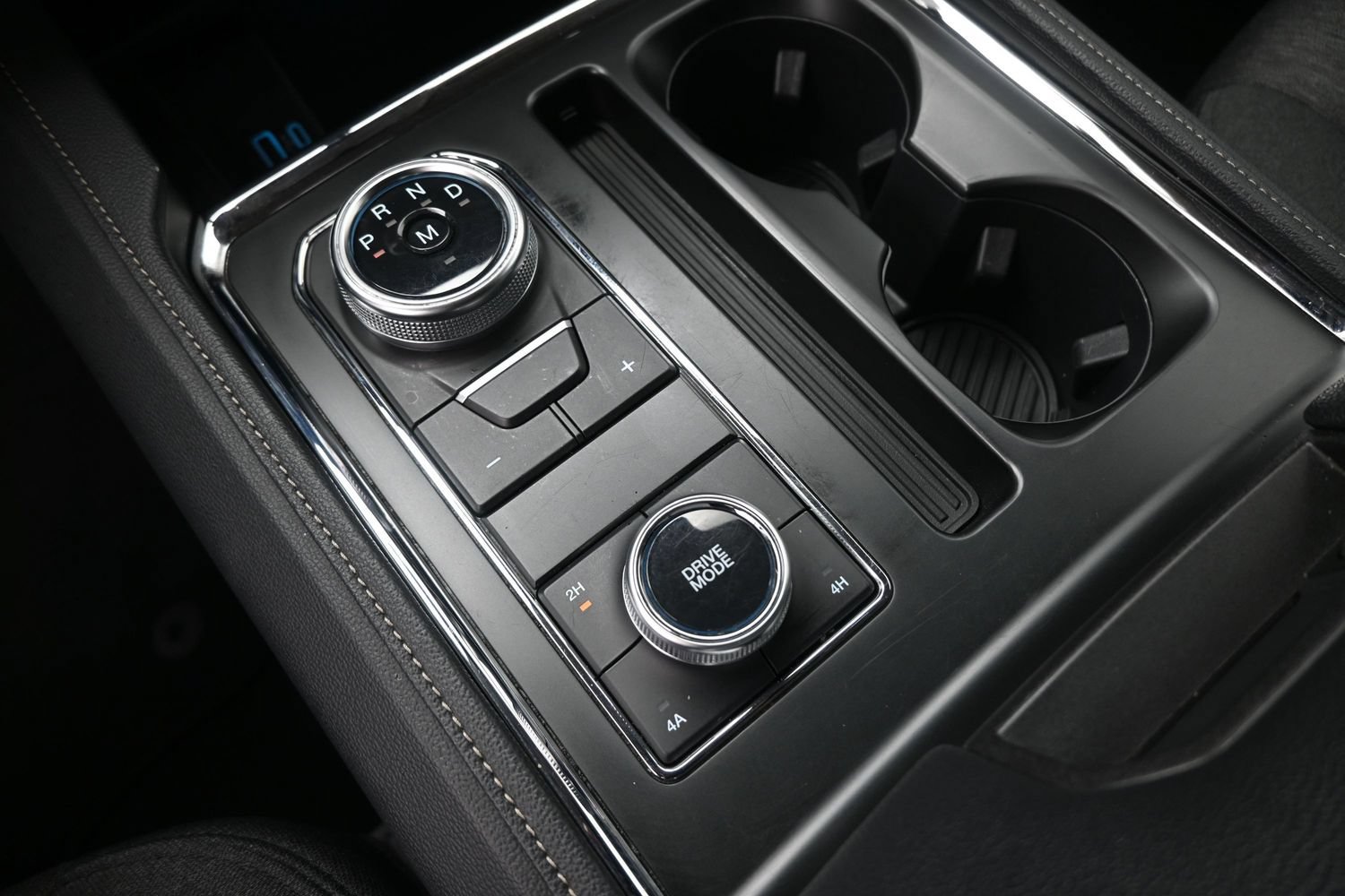 Used 2024 Ford Expedition Max XLT AWD/4WD image 9