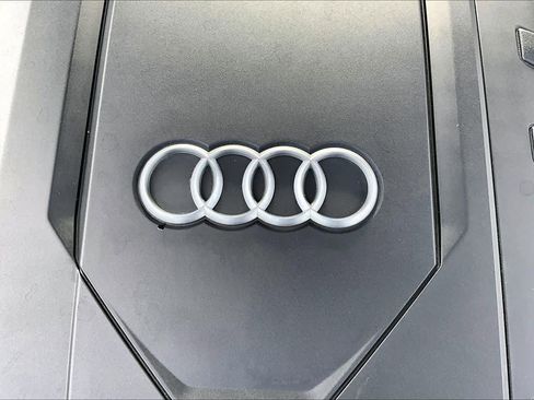 Used 2022 Audi A6 Premium Plus image 32