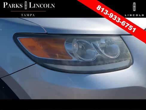 Used 2012 Hyundai Santa Fe GLS image 6