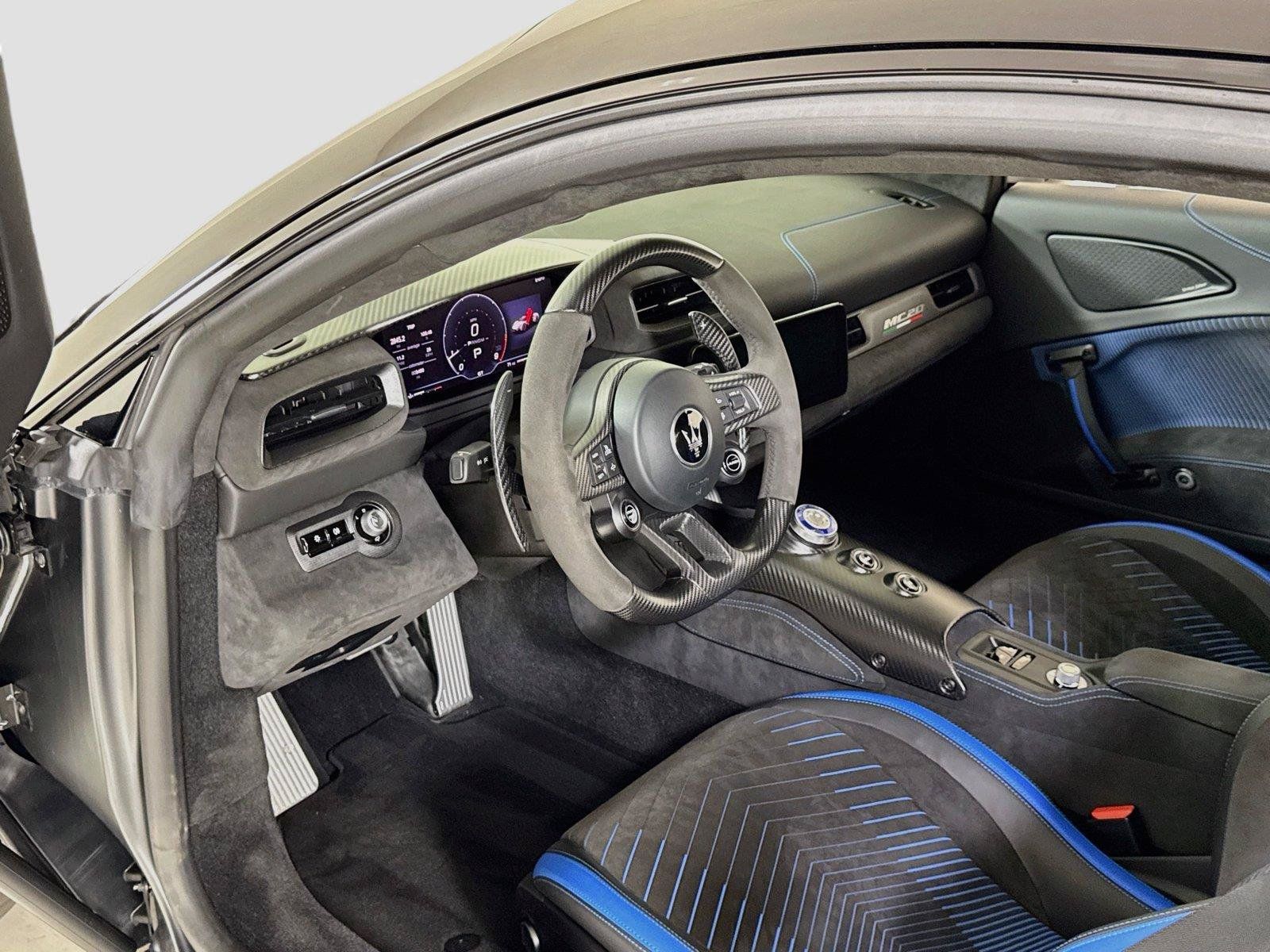 Used 2022 Maserati MC20 Coupe RWD image 15
