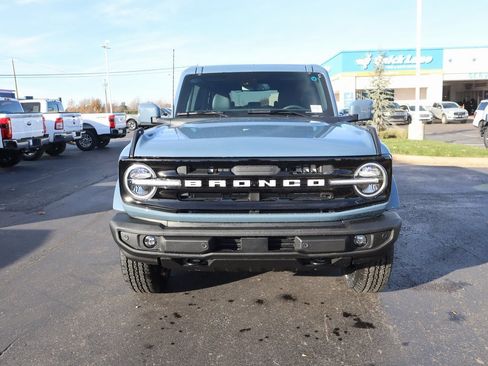 New 2025 Ford Bronco Outer Banks image 12