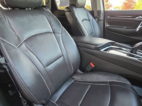 Used 2020 Buick Enclave Avenir w/ Avenir Technology Package image 18