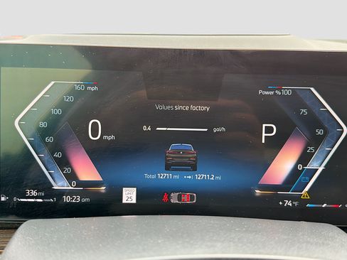 Used 2025 BMW X6 xDrive40i w/ Premium Package image 41