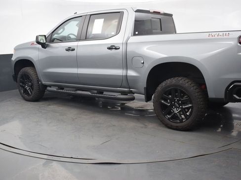Used 2024 Chevrolet Silverado 1500 LT Trail Boss w/ Convenience Package II image 4