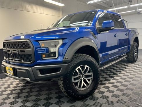 Used 2017 Ford F150 Raptor w/ Equipment Group 802A Luxury image 3