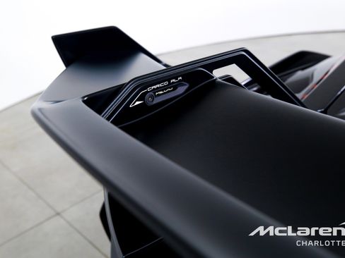 Used 2022 Lamborghini Huracan STO RWD image 28